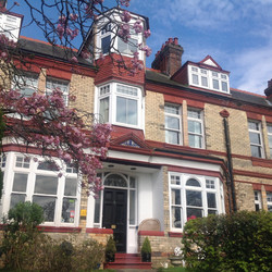 Also boasts a restaurant serving great food from a contemporary menu. Home Glenfield House