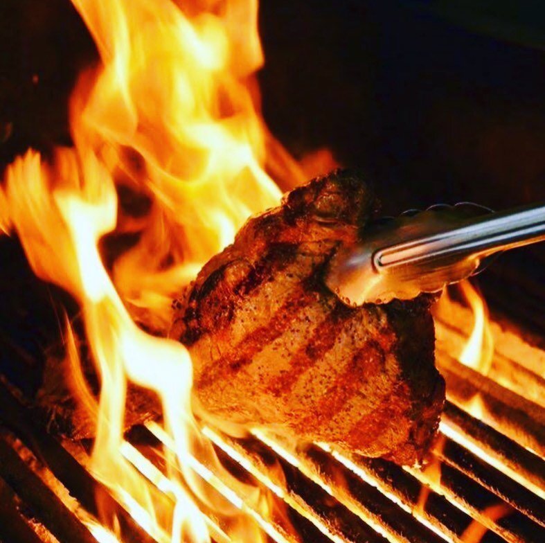 Family friendly and packed full of adventure, there’s something for everyone in the whitsundays. Dinner Menu The Delaney House