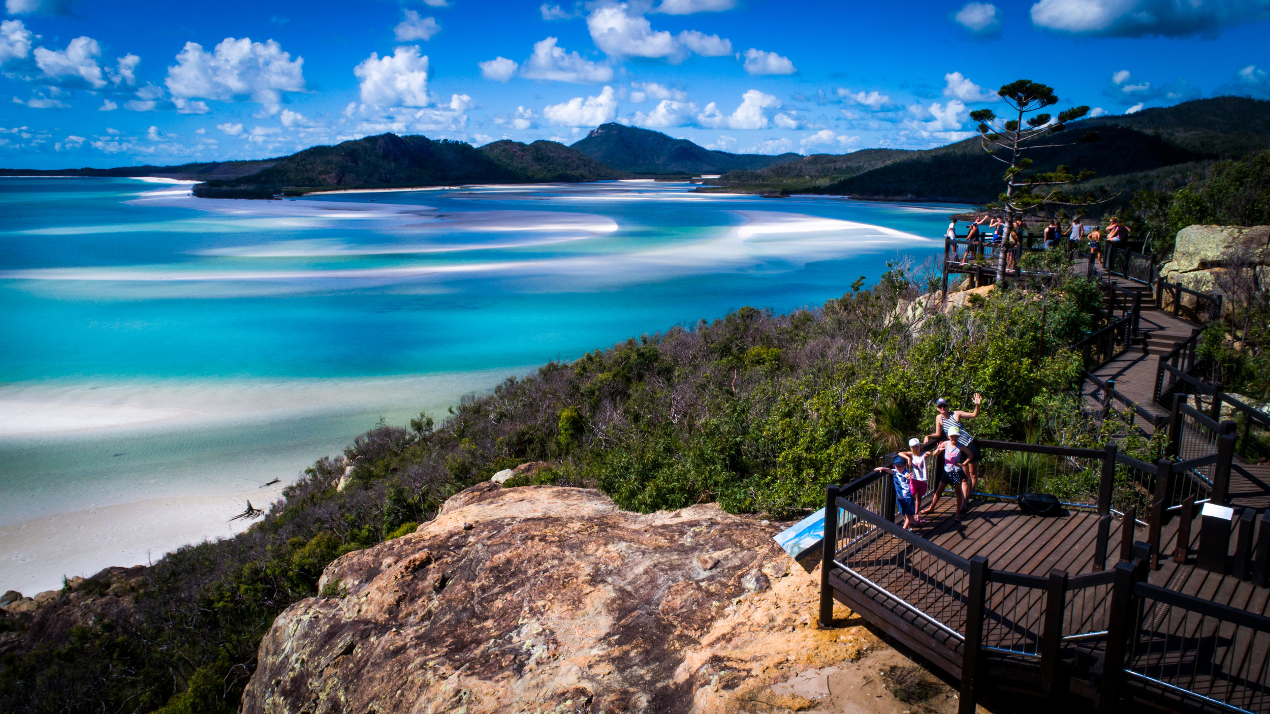 The lookout is a short uphill bushwalk. Cruising The Whitsundays In Style Sample 5 Day Itinerary Luxury Yachts Whitsundays Bareboating And Crewed Luxury Charters
